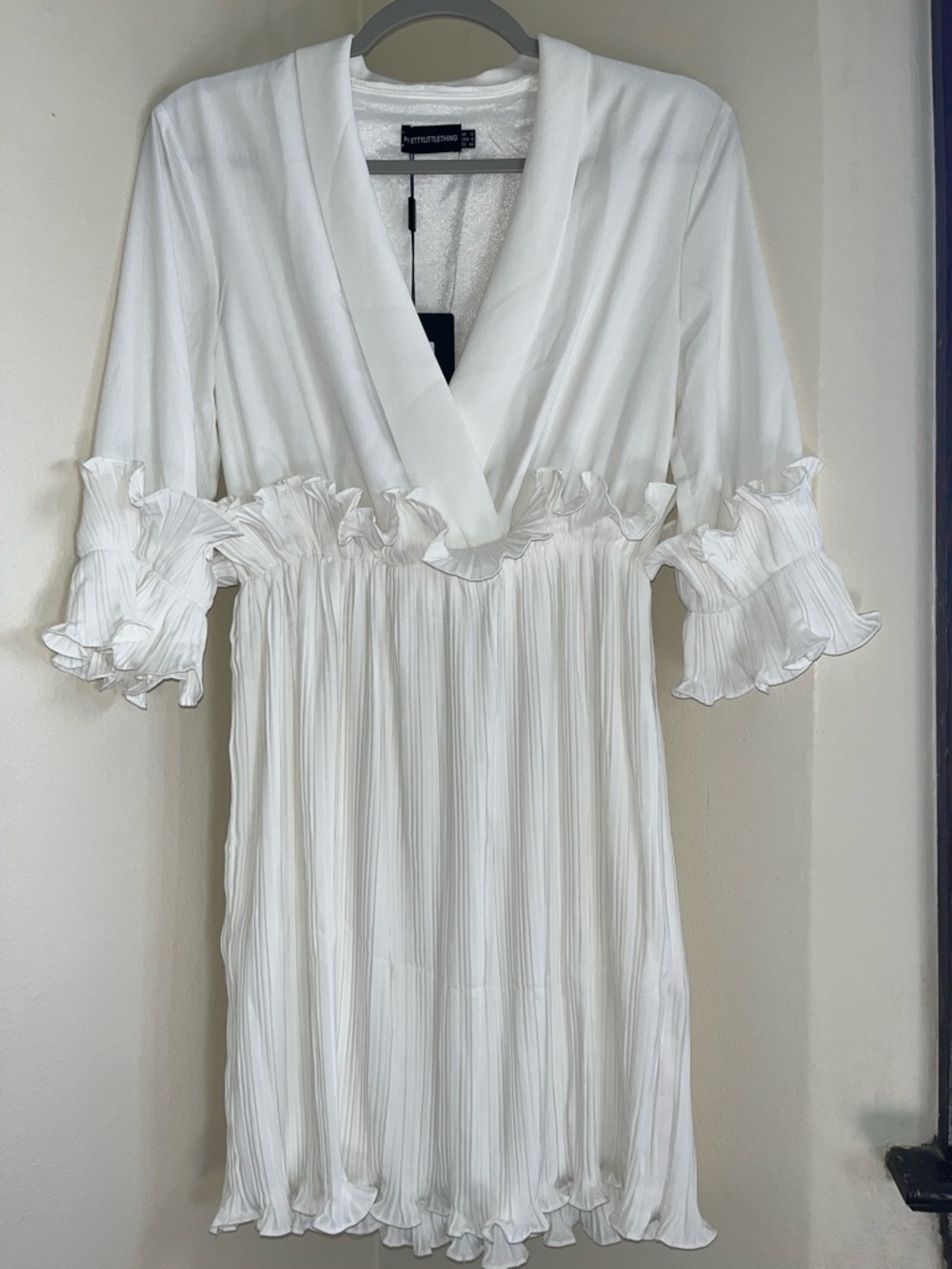 PrettyLittleThing Ivory V-Neck Dress